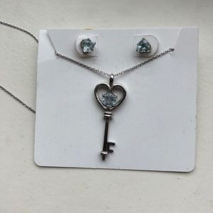 Aquamarine stone necklace and earrings